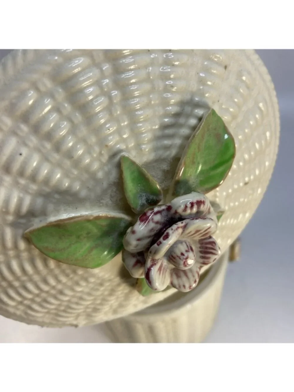 Vintage Biscuit Jar Basket Weave Wicker Handle Made In Japan 40s Flower Top Side